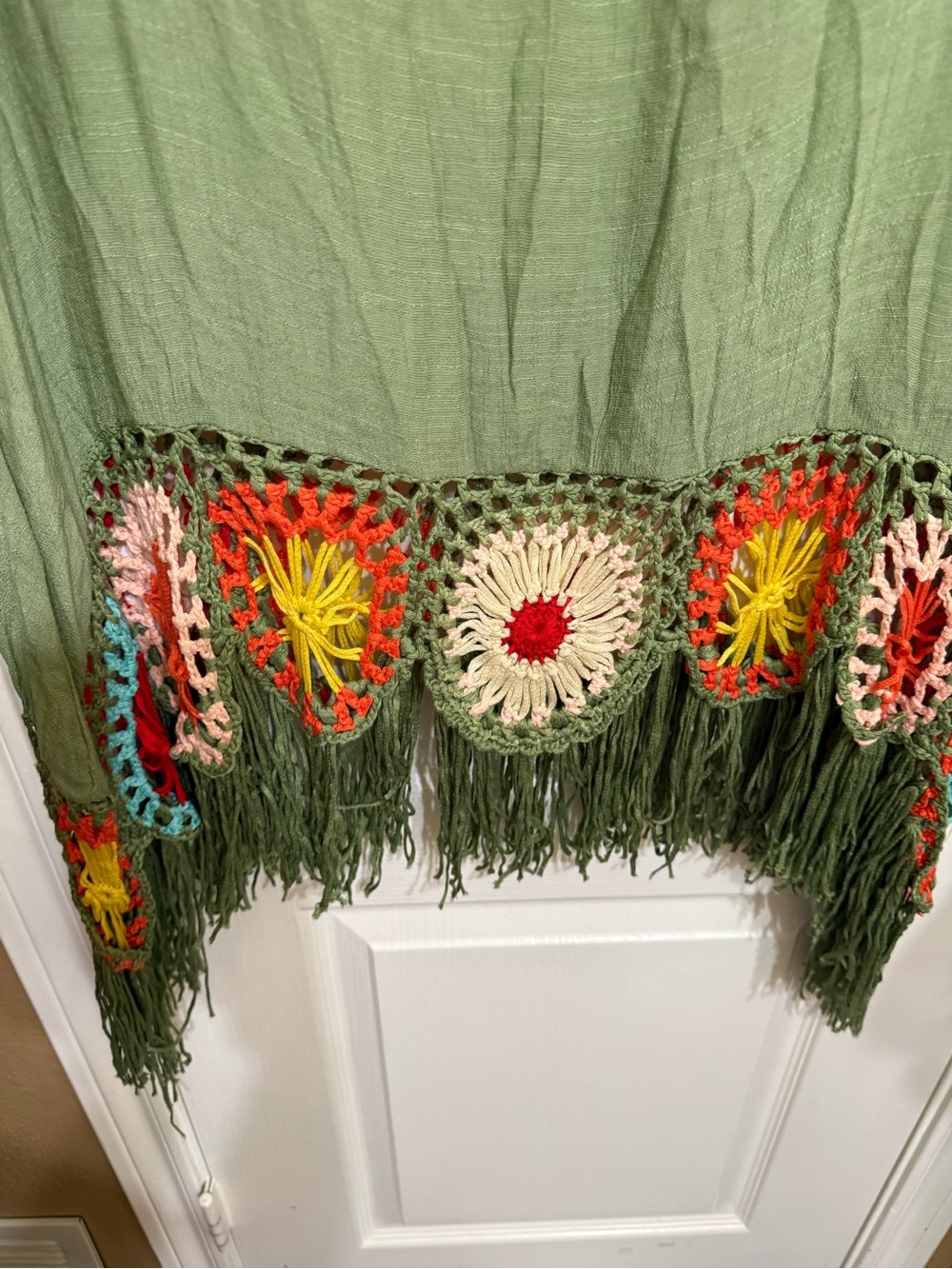NWT Miracle M L p22 Olive Green Boho Fringe Top Colorful Crochet Accents - Picture 5 of 10